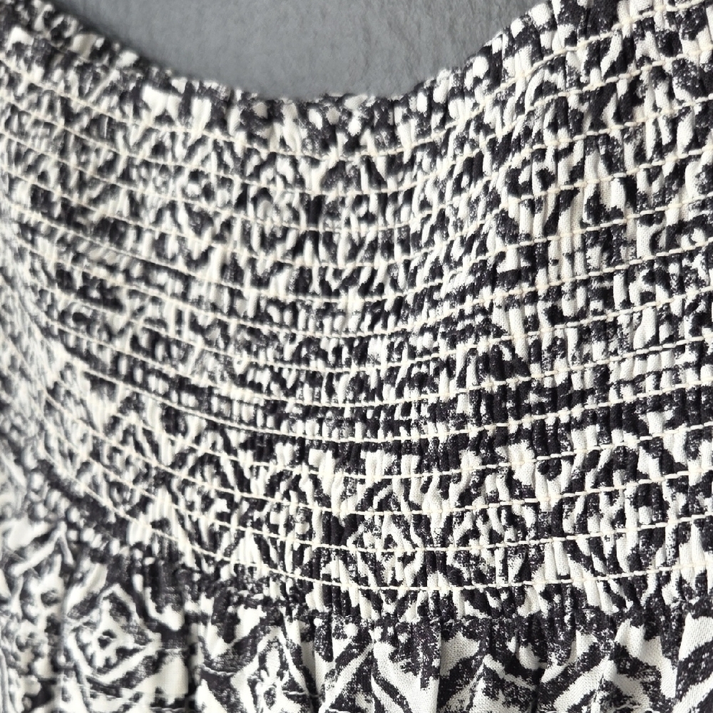 {Lauren Ralph Lauren} Black White Tiered Smocked Ruffle Mini Skirt (Size 12) - Picture 3 of 8